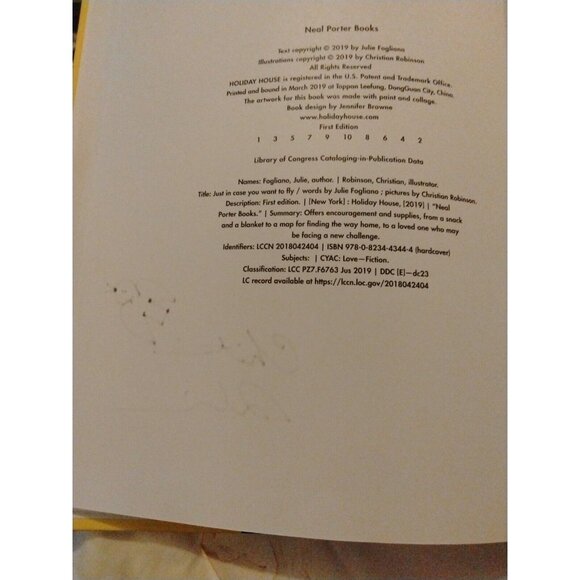 Just in Case You Want to Fly by Julie Fogliano 2019 Hardcover Signed - Picture 6 of 8
